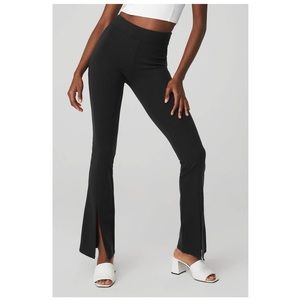 Alo Airbrush High Waist 7/8 Flutter Legging
